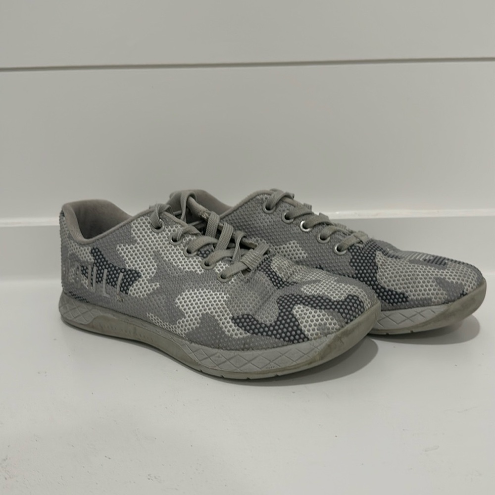 NOBULL Women’s Trainer - Size 7